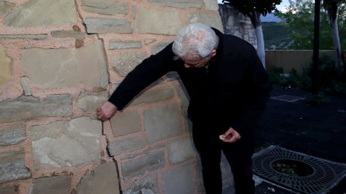 Anwohner auf Kreta in Sorge: Risse in Häusern und Straßen in Voutes in Heraklion