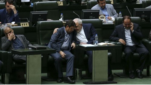 پیشنهاد همتی به صندوق بین‌المللی پول: وام ما را از طریق اینستکس یا شتا بدهید