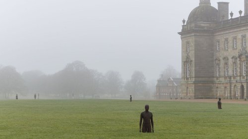 British sculptor Antony Gormley unveils new exhibition in English country estate