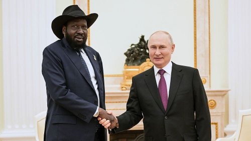 Neue Verbündete für Russland? Putin trifft den südsudanesischen Staatschef Kiir