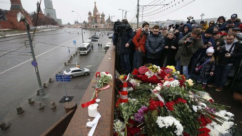 Nemtsov suikastinde Kremlin ve muhalefetin farklı teorileri var