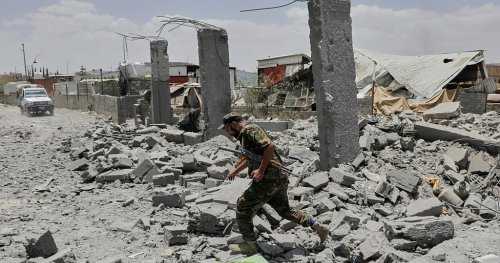 Yémen : l'armée britannique bombarde avec les états unis les houthis