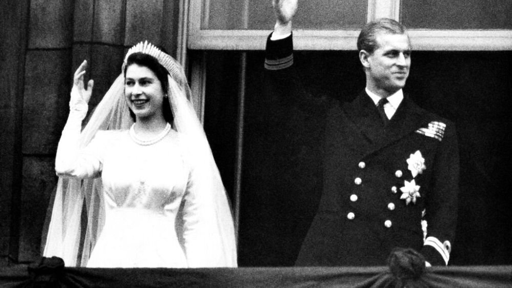 Die jungen Jahre von Queen Elizabeth II - Historisches in Schwarz-Weiß