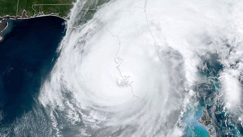 Etats-Unis : l'ouragan Ian provoque des inondations "catastrophiques" en Floride