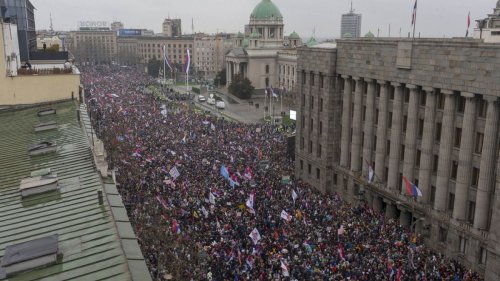 Massenprotest in Belgrad gegen die Regierung von Präsident Vucic