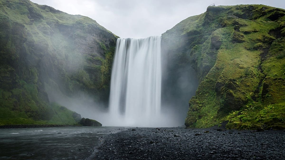 Two cities, one trip: All the airline stopover programmes you need to know about