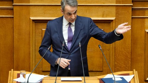 La Grèce annonce 1 milliard d'euros d'aides après un excédent budgétaire de 1,3 %.