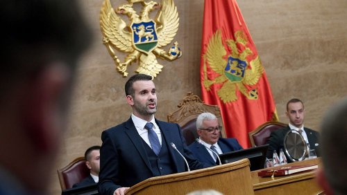 Montenegro census could see return of Serbian language to schools and official use