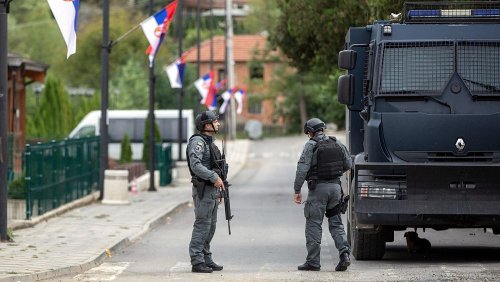 Kosovo : une semaine après la mort d'un policier, la tension reste palpable