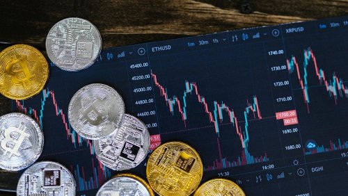 Bitcoin slips back below $30,000 as European regulators renew crypto warnings after Terra Luna crash