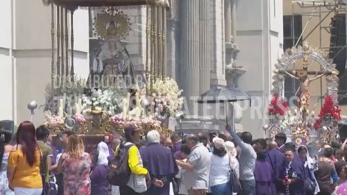 Video. Katholiken feiern Palmsonntag in Peru und Guatemala