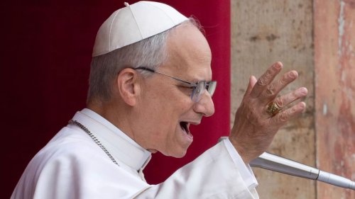 Le pape Léon XIV appelle à la paix en Ukraine et à Gaza lors de sa première prière dominicale