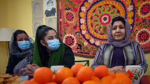 Afghanische Frauen in Athen: Geschichten von Verlust