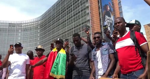 Belgique : la diaspora guinéenne marche contre la dissolution du FNDC