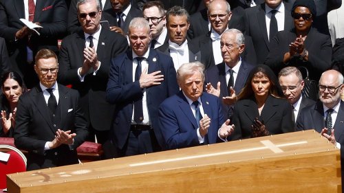 Fünf historische Momente bei der Beerdigung von Papst Franziskus