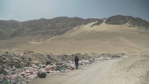 Chile's unique Atacama desert threatened by piles of rubbish