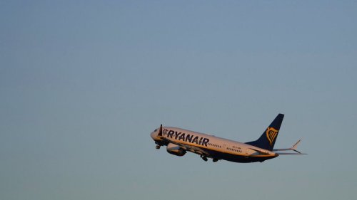Italy looks into claims of Ryanair breach of anti-competition rules