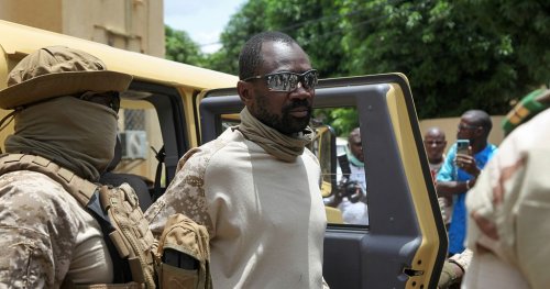 Mali : une concertation demande de nommer Assimi Goïta président