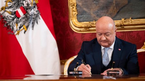 Österreich stoppt vorübergehend die Familienzusammenführung für Migranten
