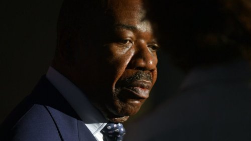 Gabon'da Bongo bir kere daha seçilerek ailesinin 55 yıllık iktidarını sürdürmek istiyor