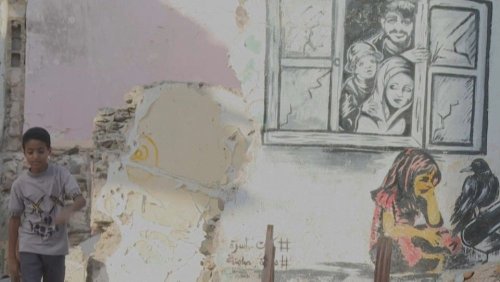 Kunst zwischen den Trümmern: Straßenkünstler aus Jemen malt die Opfer des Krieges