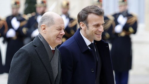 Scholz in Paris: deutsch-französischer Motor ist "Kompromissmaschine"