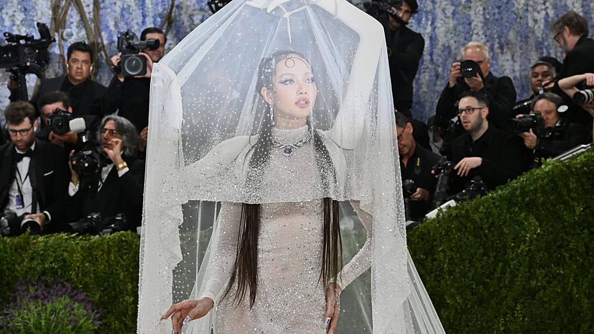 Video. Robert Wun unveils 'Childsplay' couture collection in Paris