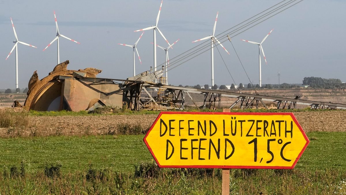 German climate activists call for faster exit from coal production