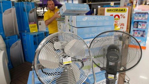 France orders air-conditioned shops to close their doors