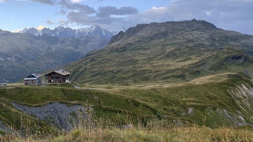 How to spend a night in one of France’s hidden Alpine refuges