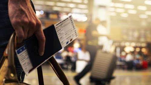 Flugreisen: Bald Gesichtserkennung und Smartphone statt Bordkarte?