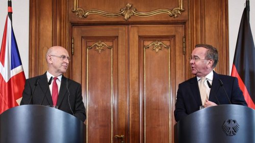 Berlin et Londres critiquent Vladimir Poutine et réaffirment leur soutien à Kyiv