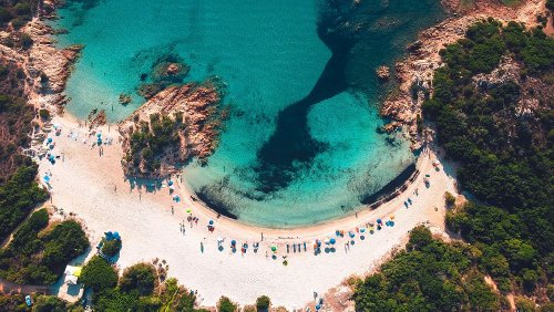 Sardinia: Popular beaches to be protected with towel bans, pre-booked tickets and entry fees