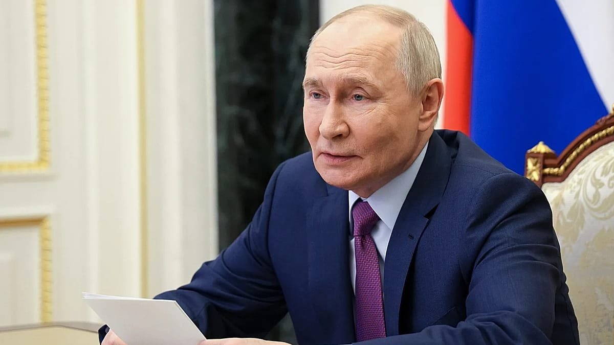 British teenager sanctioned by Russia over his report on alleged Moscow-backed crypto laundering