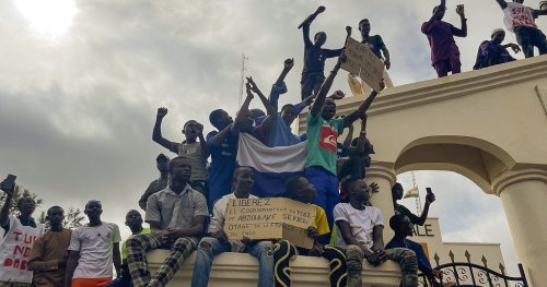 Niger : le départ de l'ambassadeur français célébré à Niamey