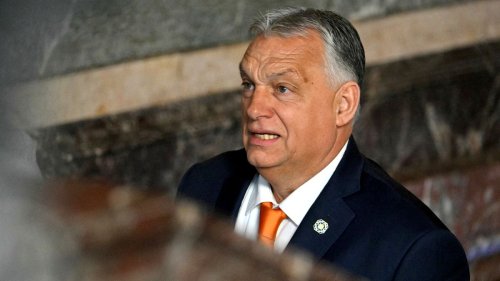 Orbán attaque à nouveau Bruxelles, mais est forcé de céder sur les sanctions contre la Russie