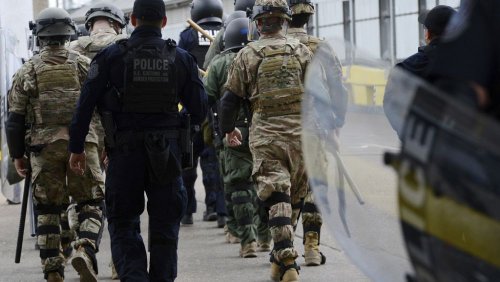 Immigration : les Etats-Unis vont envoyer 1 500 soldats supplémentaires à leur frontière Sud