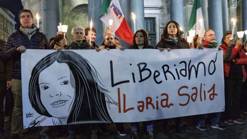 Ilaria Salis, ativista italiana detida na Hungria, vai ser candidata às eleições europeias