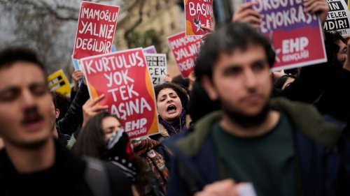 Video. Student protests after Istanbul mayor's arrest
