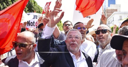 Tunisie : des opposants condamnés pour "complot" contre l'état