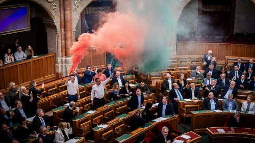 La Hongrie interdit la Marche des fiertés