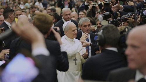 Papst Leo XIV. trifft die Presse: Kommunikation, die die Erde entwaffnet