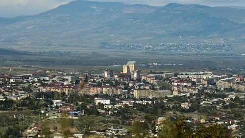 „Soll ich alleine da bleiben?“ Berg-Karabach ist leergefegt