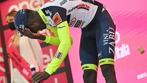 Cyclisme : un bouchon de prosecco pousse Biniam Girmay a jeté l'éponge sur le Giro