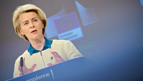EU presents new industrial plan to counter American green subsidies and prevent industrial exodus