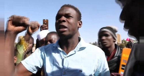 Burkina Faso : la mutinerie des soldats soutenue par les burkinabés | Africanews
