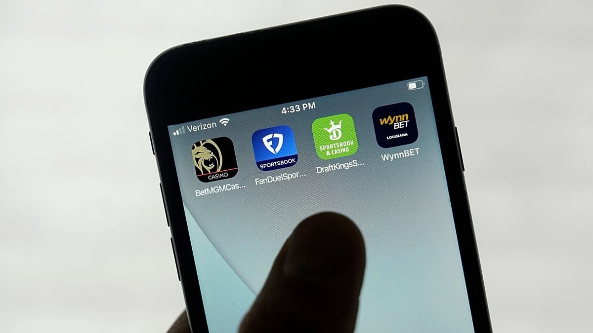 Online gambling is growing in popularity. Here's how to avoid its biggest pitfalls