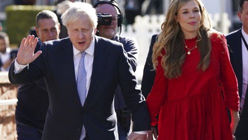 "Schwer erwischt": 6 Wochen altes Baby von Boris Johnson hat Covid-19