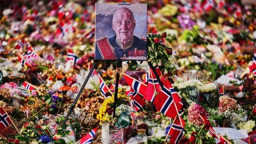 Norway bids farewell to King Harald V, 'grandfather' of the nation