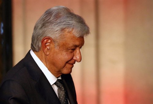 La justicia mexicana retira una multa contra MORENA calificada de "venganza" por López Obrador